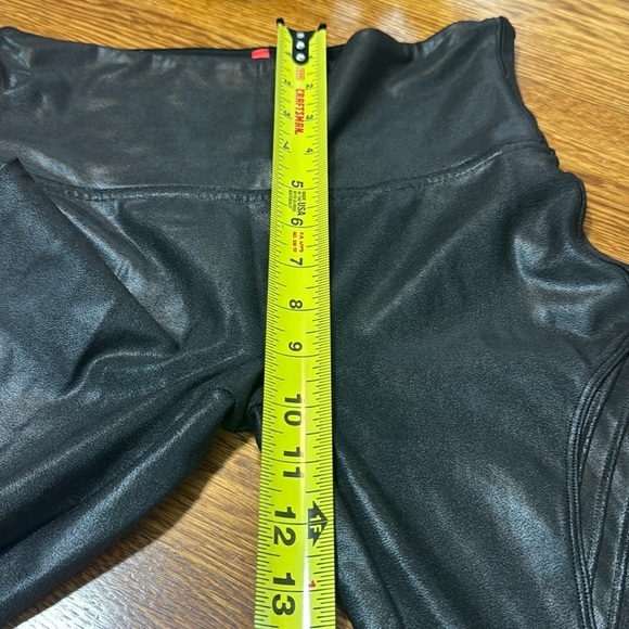 SPANX Faux Leather Moto Leggings Black Size M - Picture 13 of 13